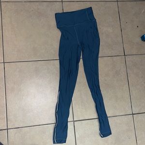 LULU lemon leggings size 4